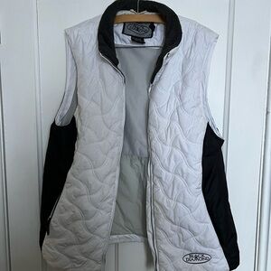 Black Diamond women’s white lightweight quilted vest, size 14